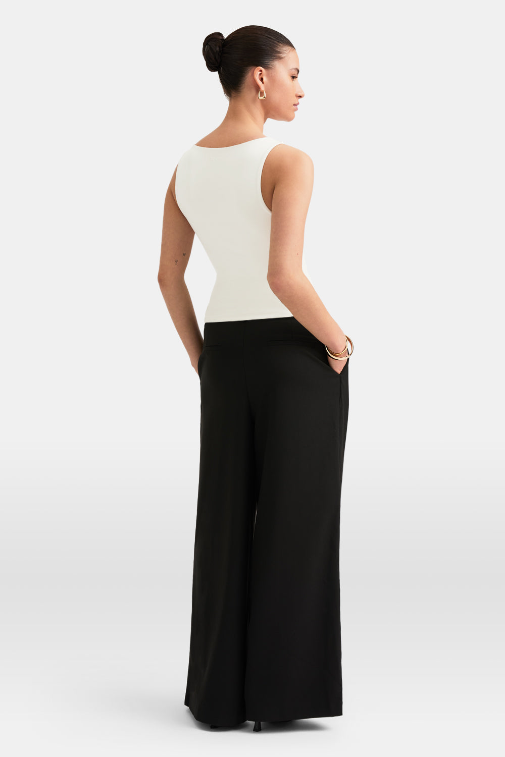 365 Boat Neck Tank - Vanilla