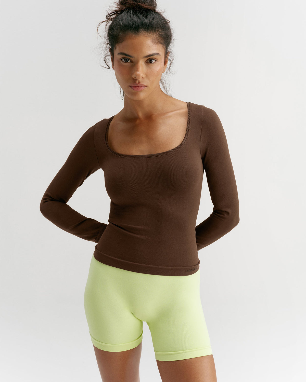 Classic Seamless Long Sleeve Top - Chocolate Brown