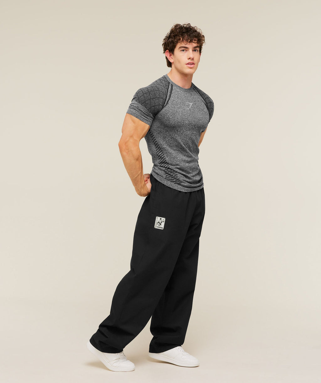 Gymshark Devant Seamless T-Shirt - Black