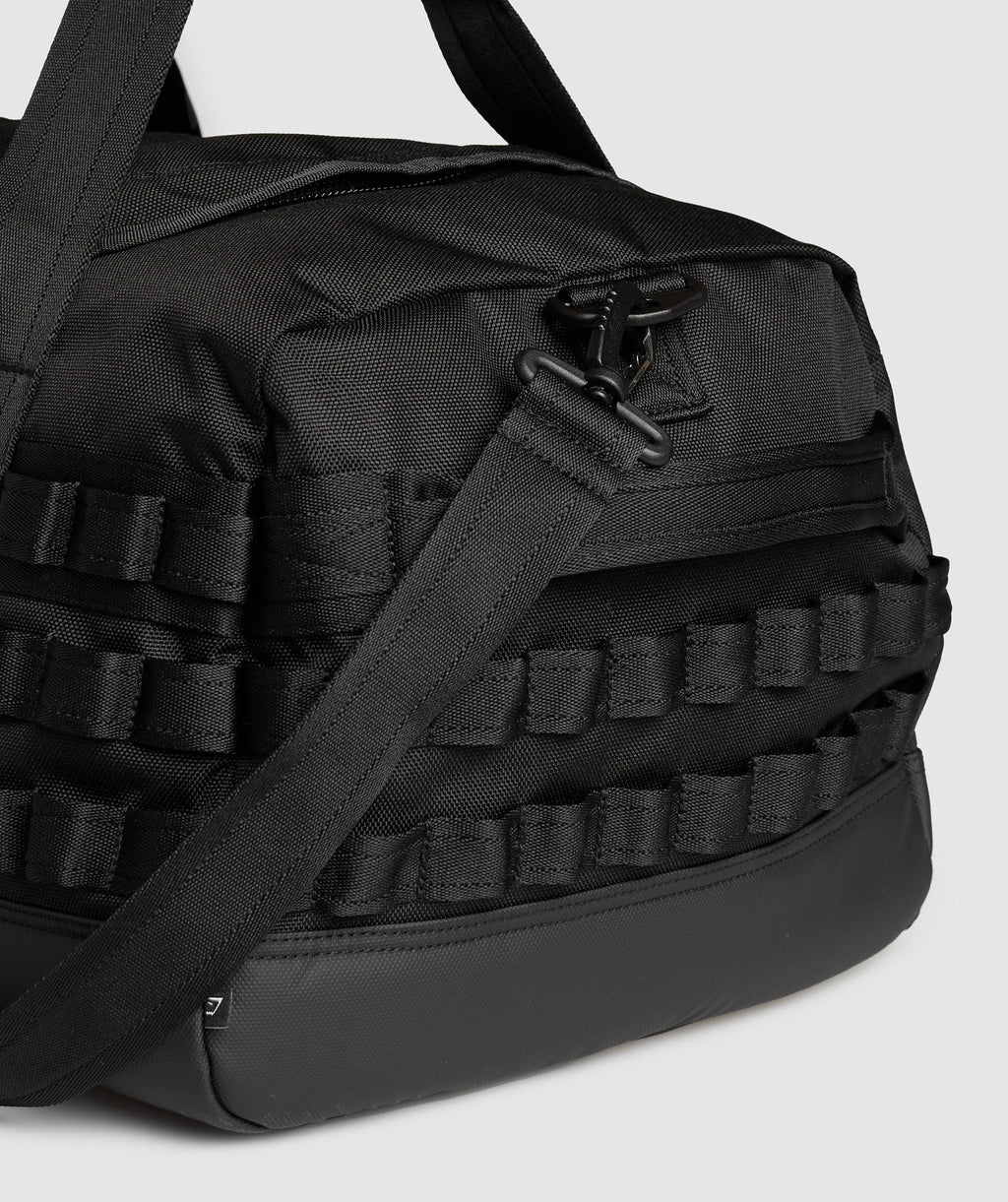 Gymshark Tactical Large Barrel Bag - Black
