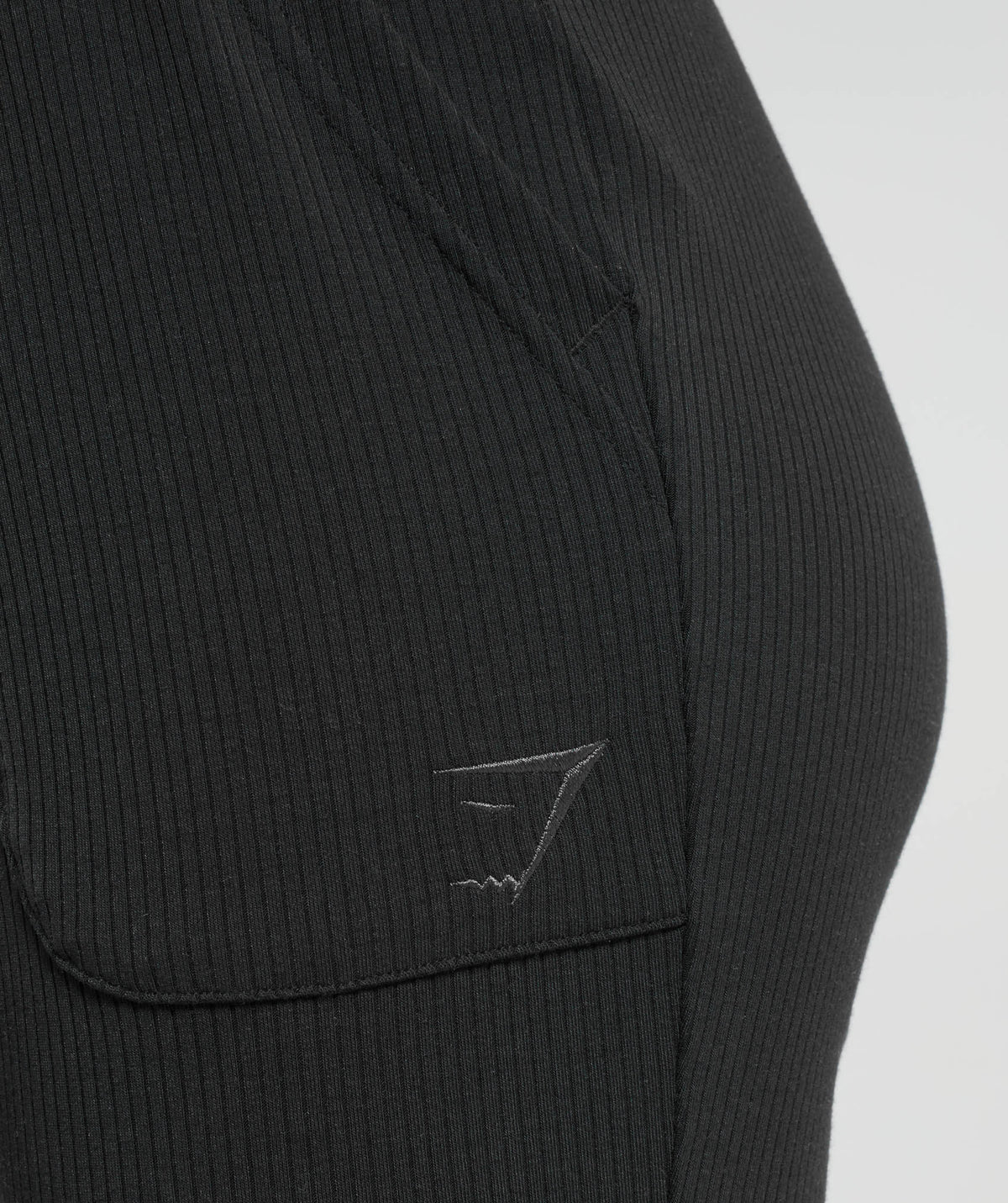 Gymshark Pause Flared Pants - Black