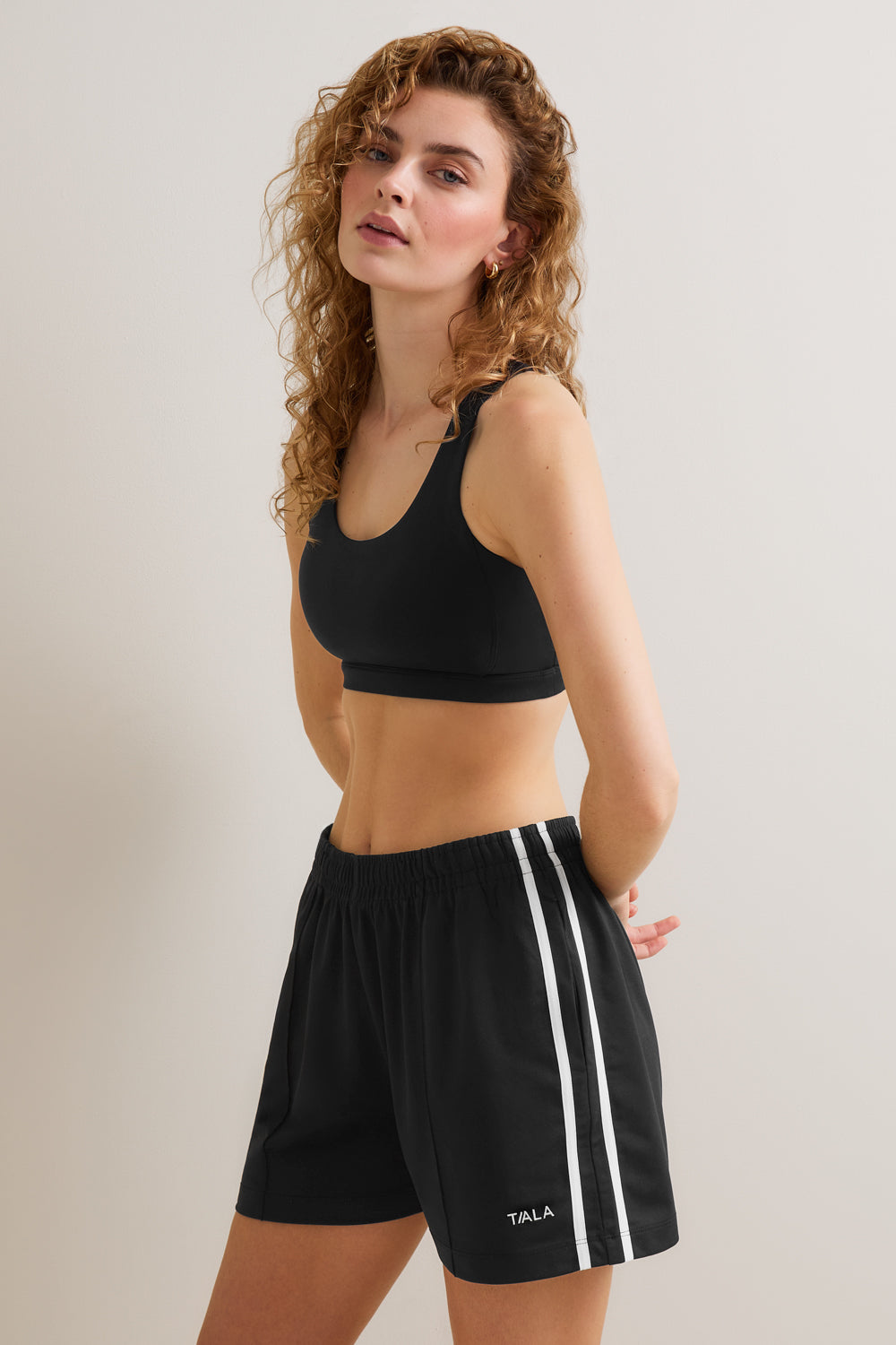 Contrast Stripe Short - Black