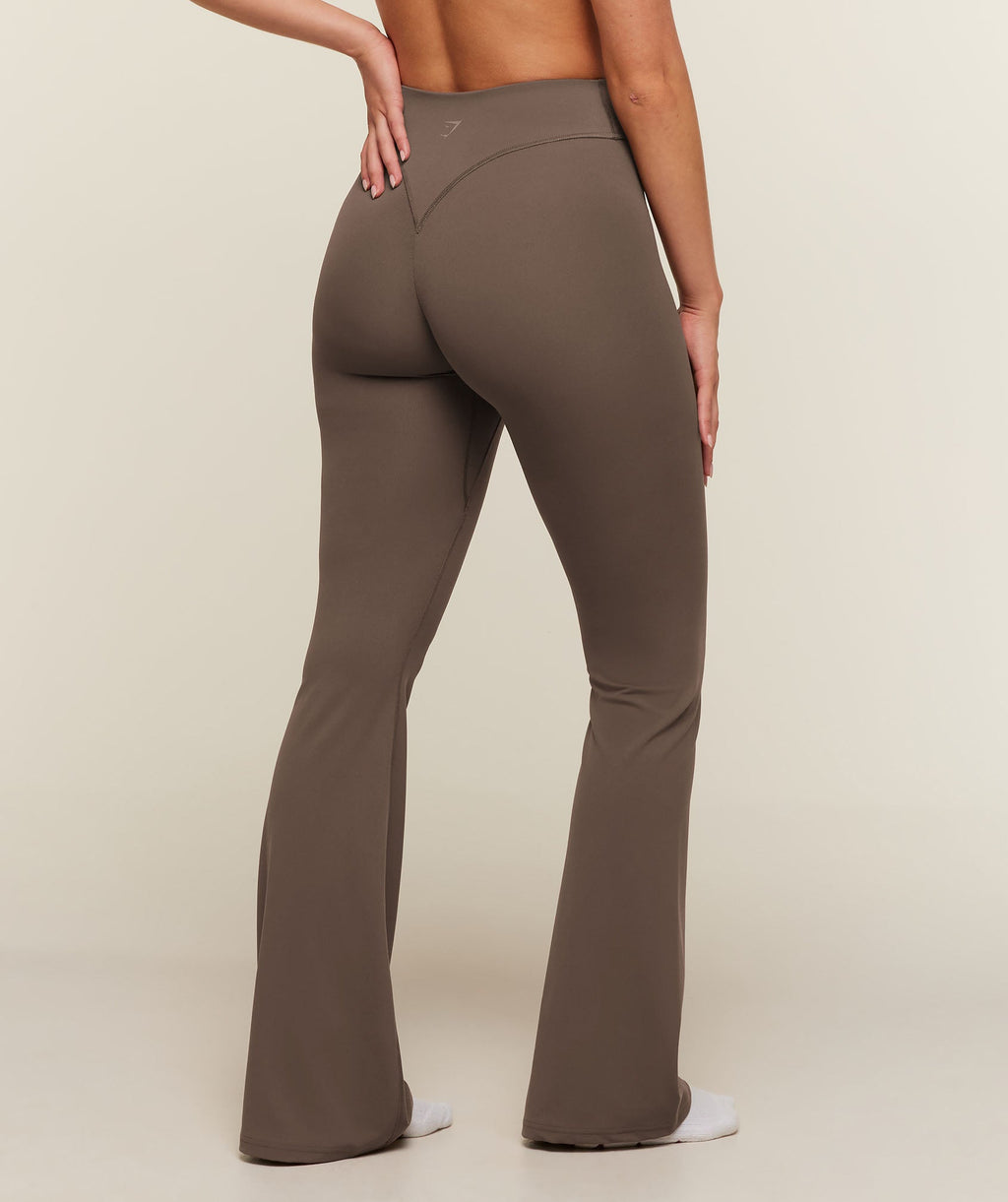 Gymshark SoftSense™ High-Rise Flared Leggings - Soft Brown