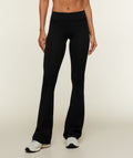 Gymshark SoftSense™ Mid-Rise Flared Leggings Tall - Black