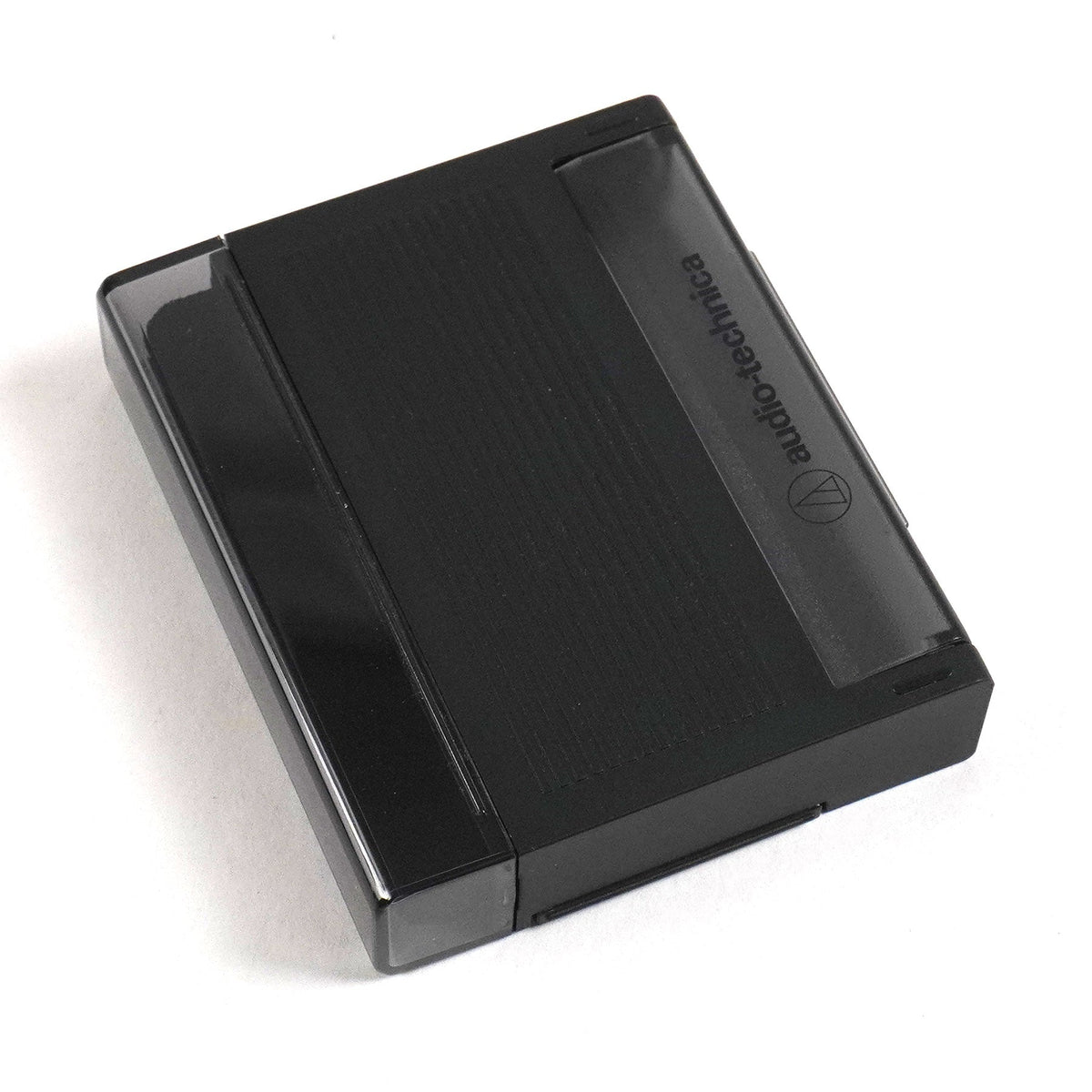 Audio-Technica: AT6028 Record & Stylus Cleaning Tool + Cover Stand