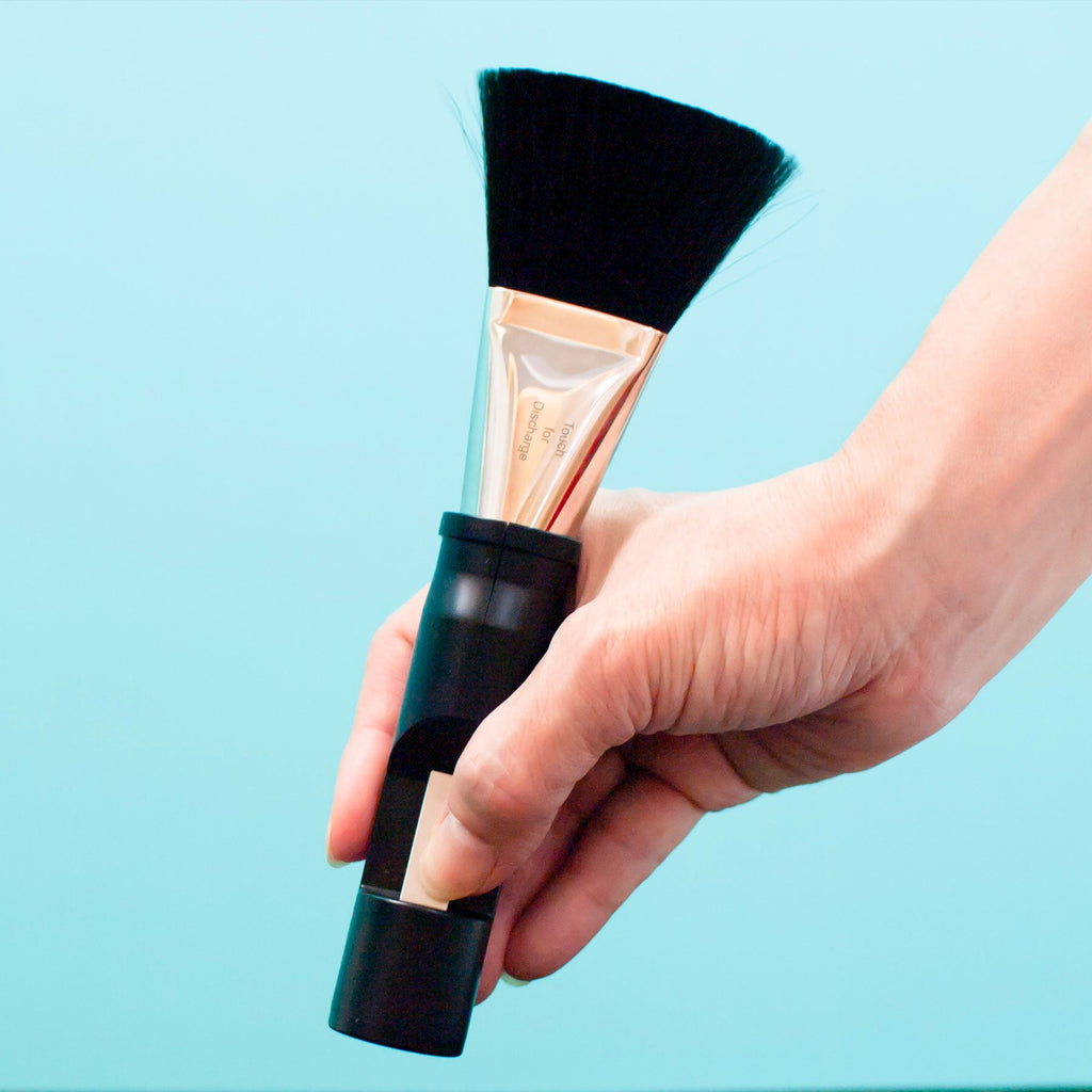 Furutech: ASB-2 Ion Antistatic Brush w/ Built-in Ionizer